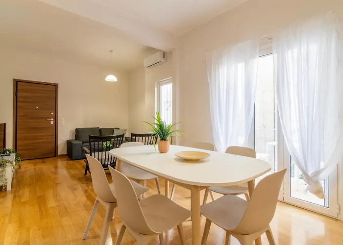 2Br Koukaki Suite Near Metro & Acropolis